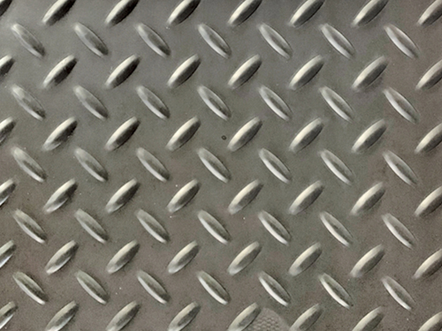 Machine de gaufrage de tôle